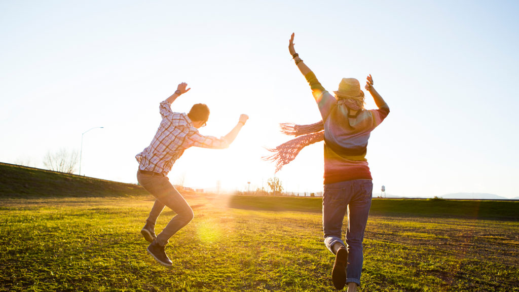 Couple_Happy_money_062618